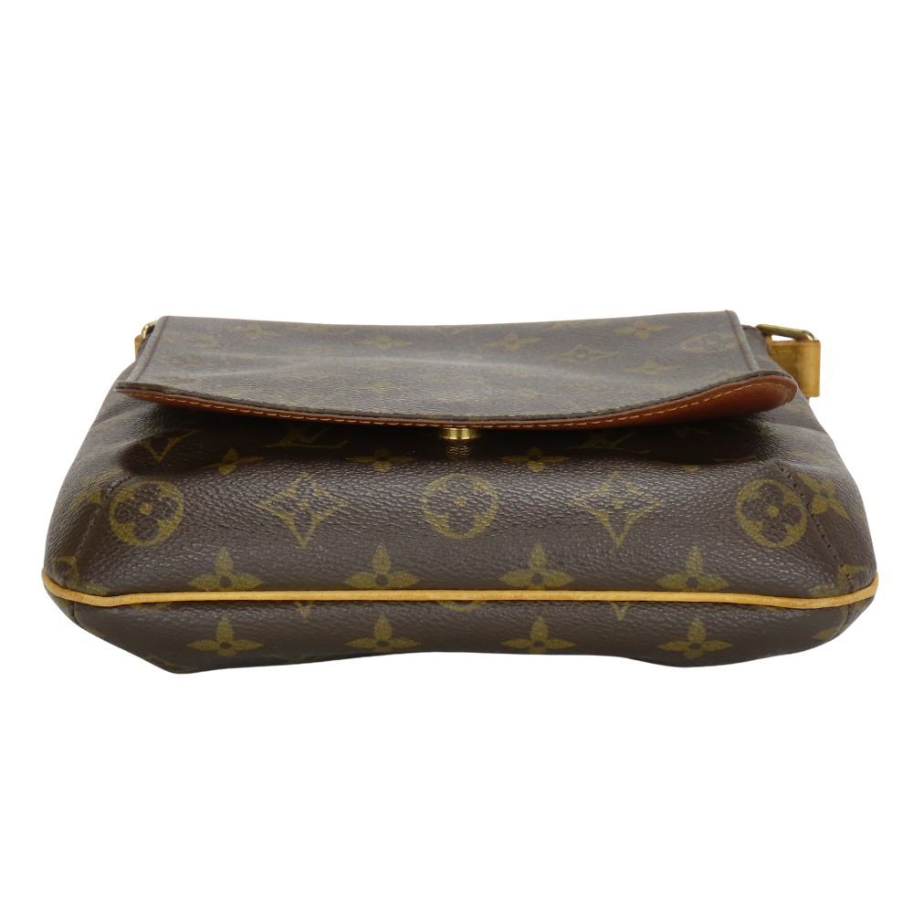 Louis Vuitton Shoulder Bag Musette Salsa Short Monogram Leather — view 4