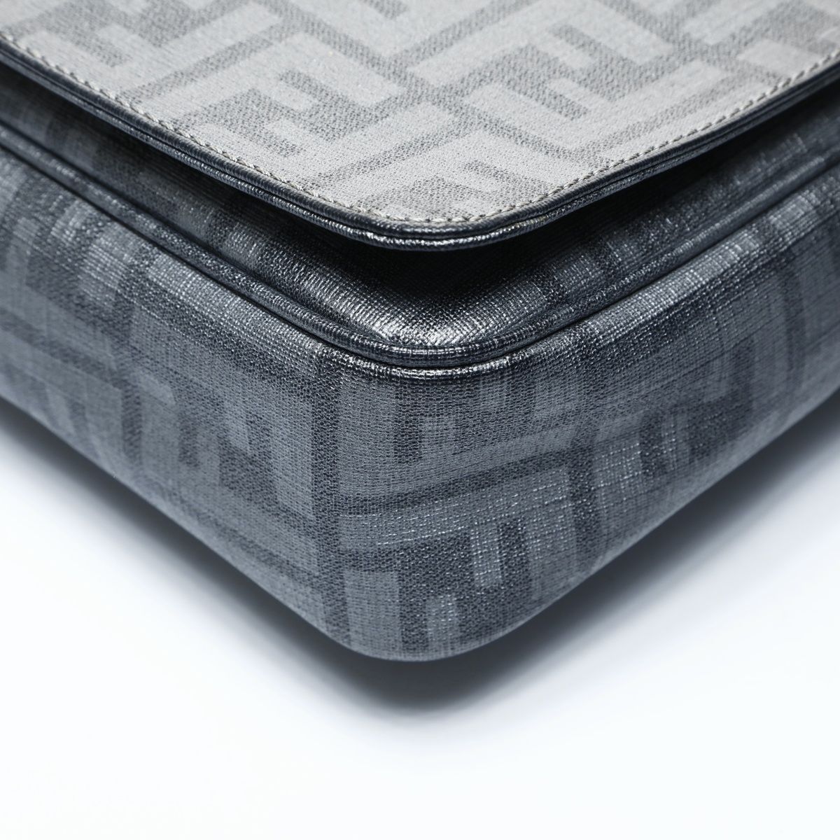 Fendi Shoulder Bag Zucca — view 6