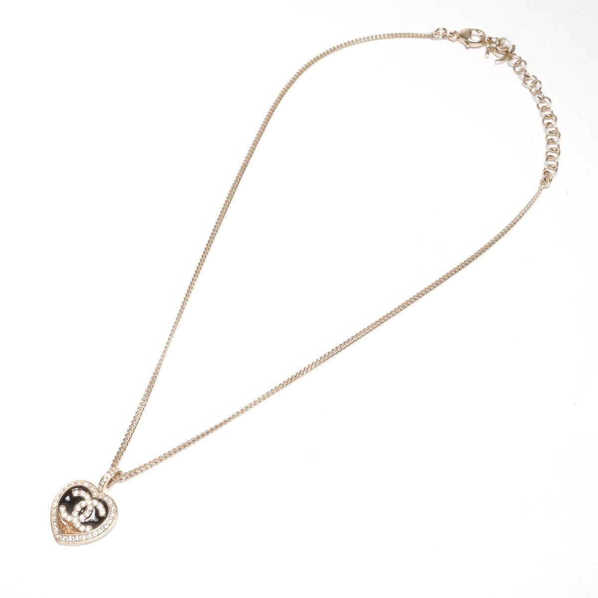Chanel Necklace CC Logo — view 2