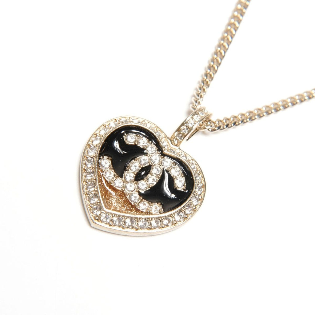 Chanel Necklace CC Logo — view 3