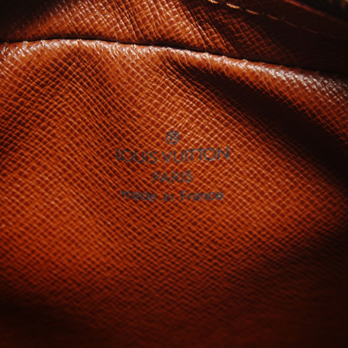 Louis Vuitton Shoulder Bag Amazon Monogram — view 9