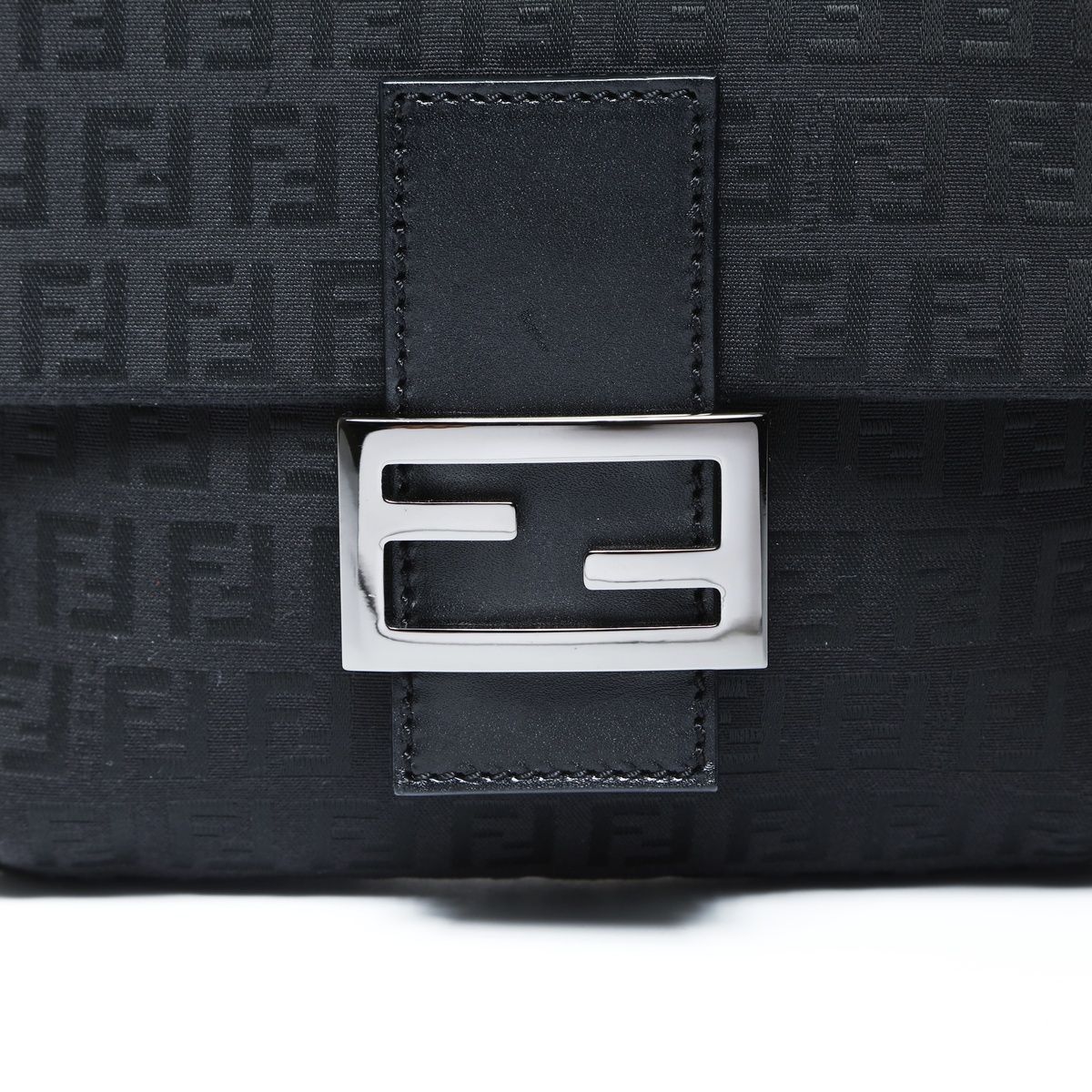 Fendi Shoulder Bag Mamma Bucket Canvas — view 8