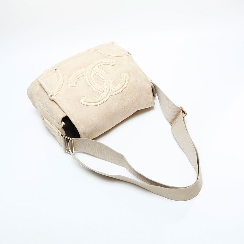 Chanel Shoulder Bag Suede CC Logo Flap Chain — view 9