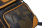 Louis Vuitton Amazon Messenger Shoulder Bag Damier Giant NIGO LV Squared — view 5
