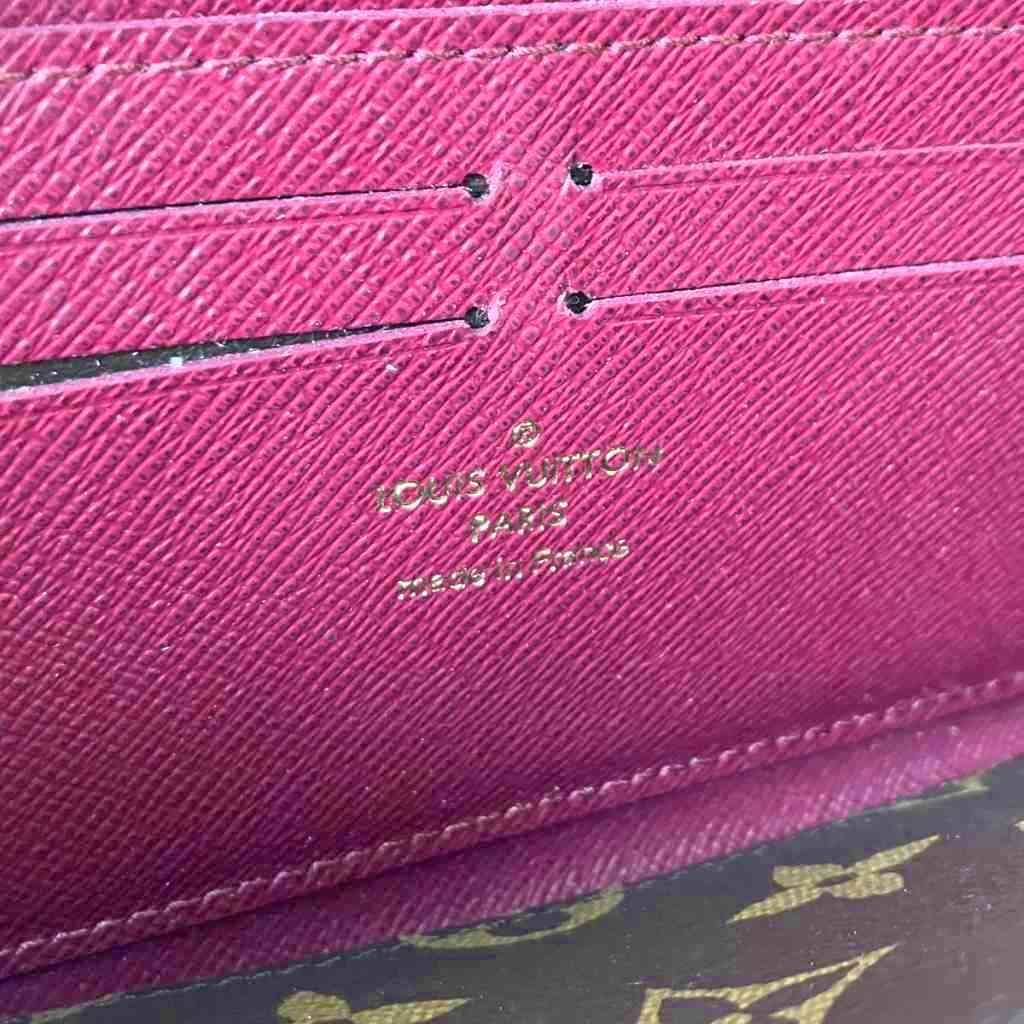 Louis Vuitton Portefeuille Clemence Long Wallet — view 8