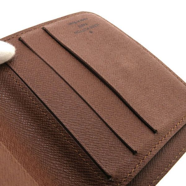 Louis Vuitton Monogram Compact Zip — view 5