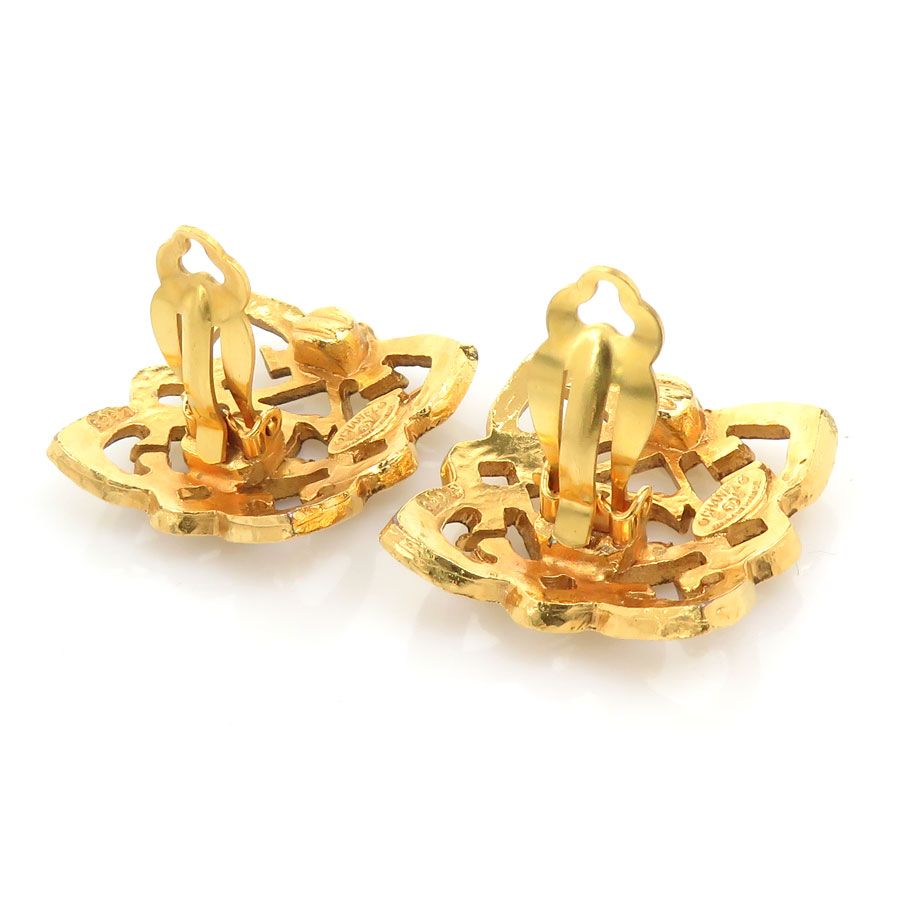 Chanel Earrings CC Logo — view 6