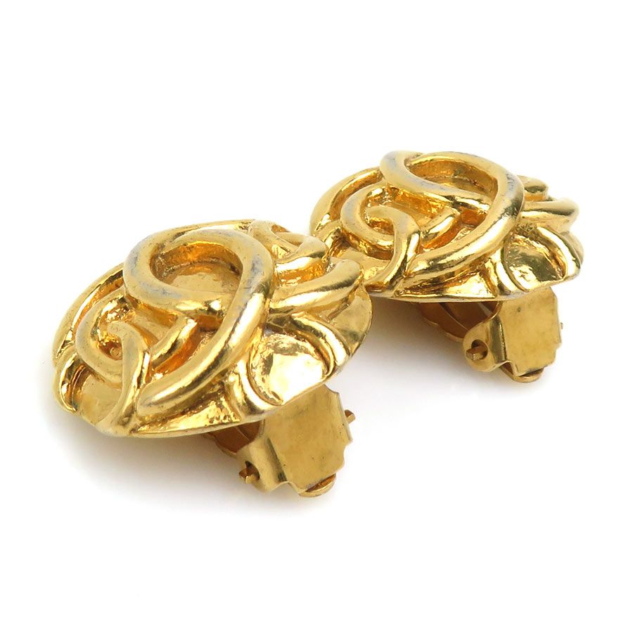 Chanel Earrings CC Logo — view 3