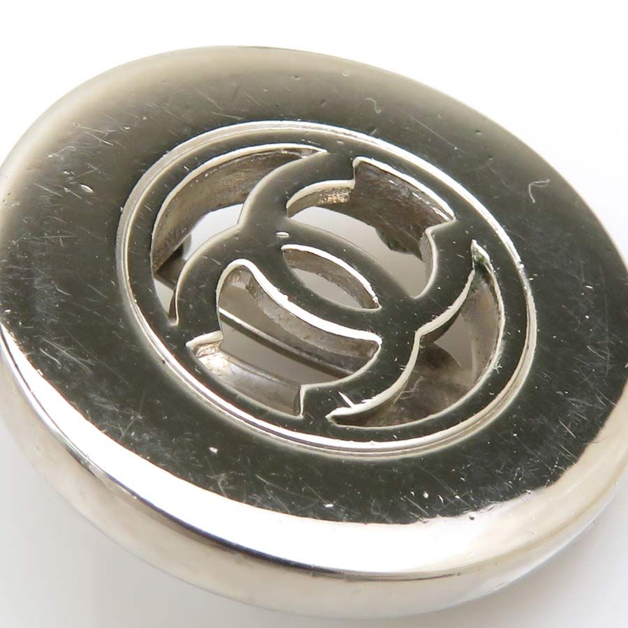 Chanel Earrings CC Logo — view 9