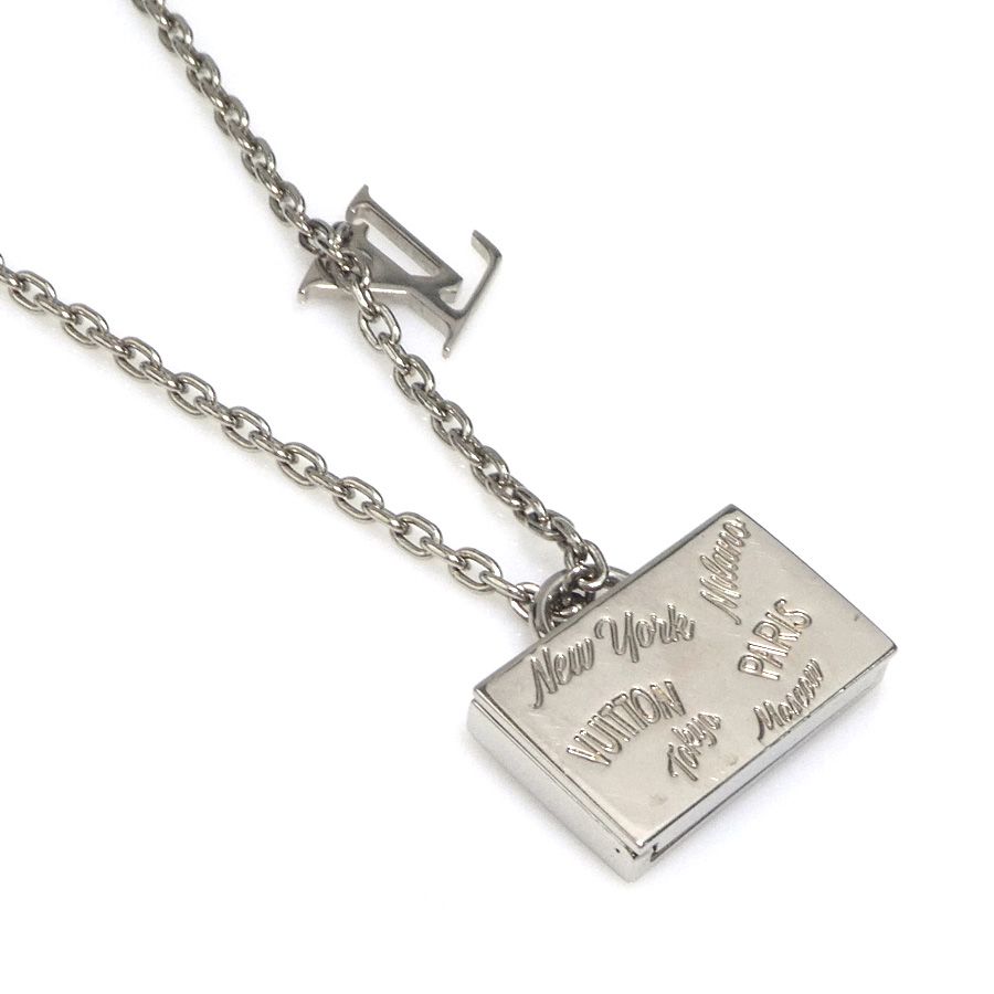 Louis Vuitton Locket Pendant Necklace Collier LV Aloha Case — view 2