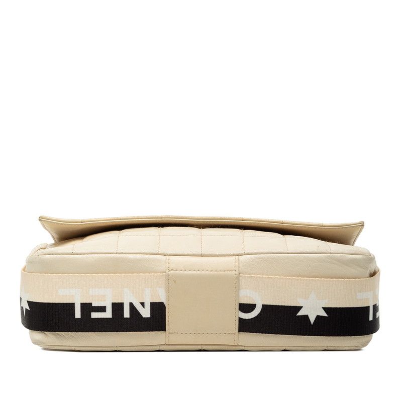 Chanel Chocoba Crossbody Bag Beige Black Leather — view 3