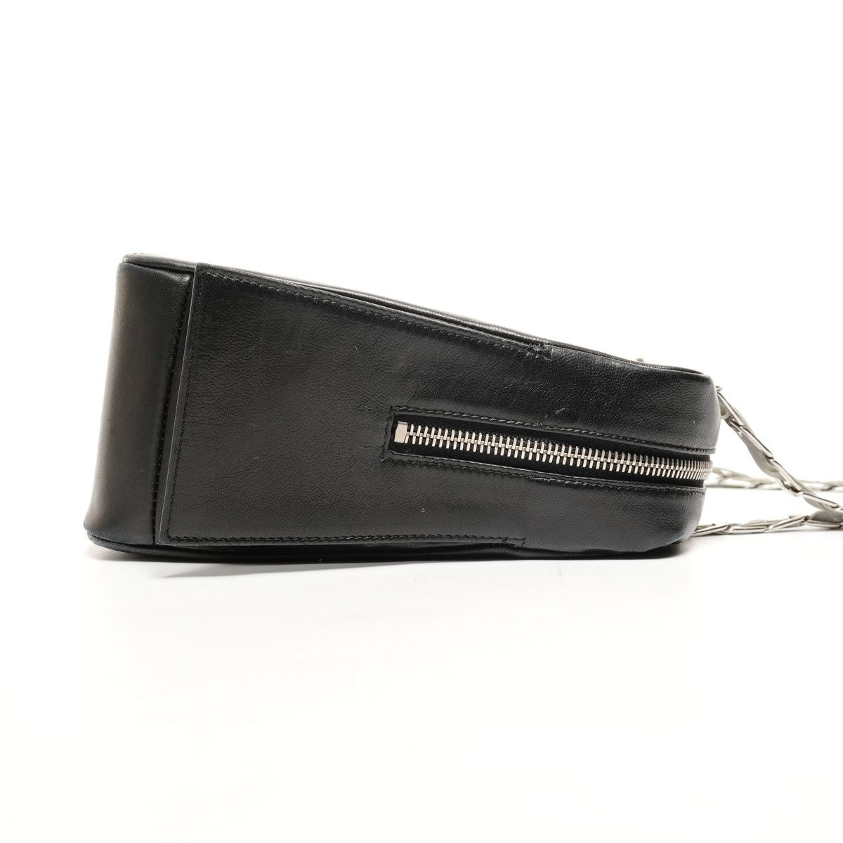 Chanel Shoulder Bag Lambskin Chain Torn Inside — view 4