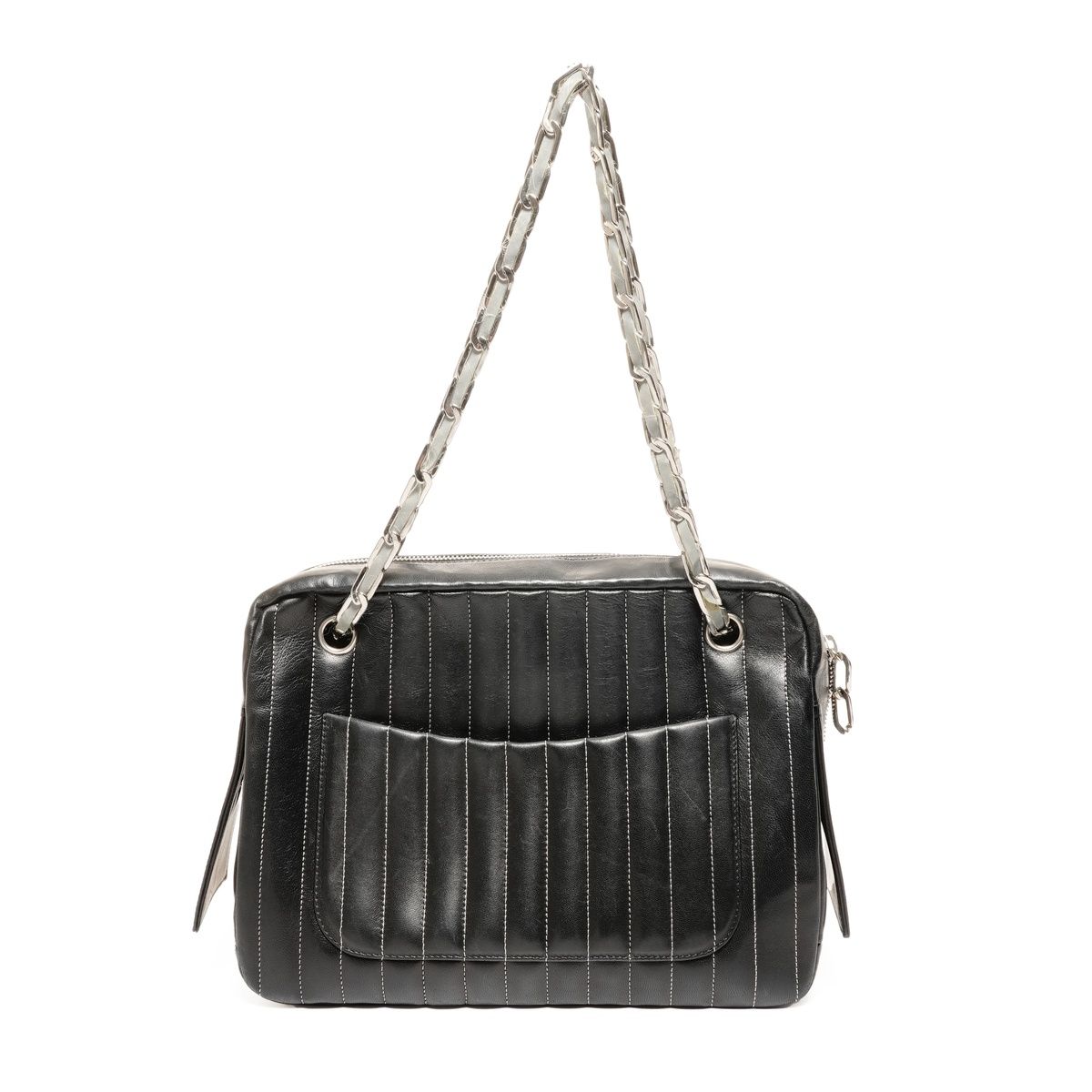 Chanel Shoulder Bag Lambskin Chain Torn Inside — view 2