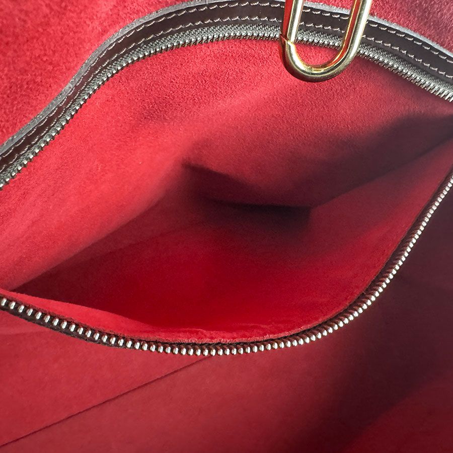 Louis Vuitton Shoulder Bag Hampstead MM — view 6