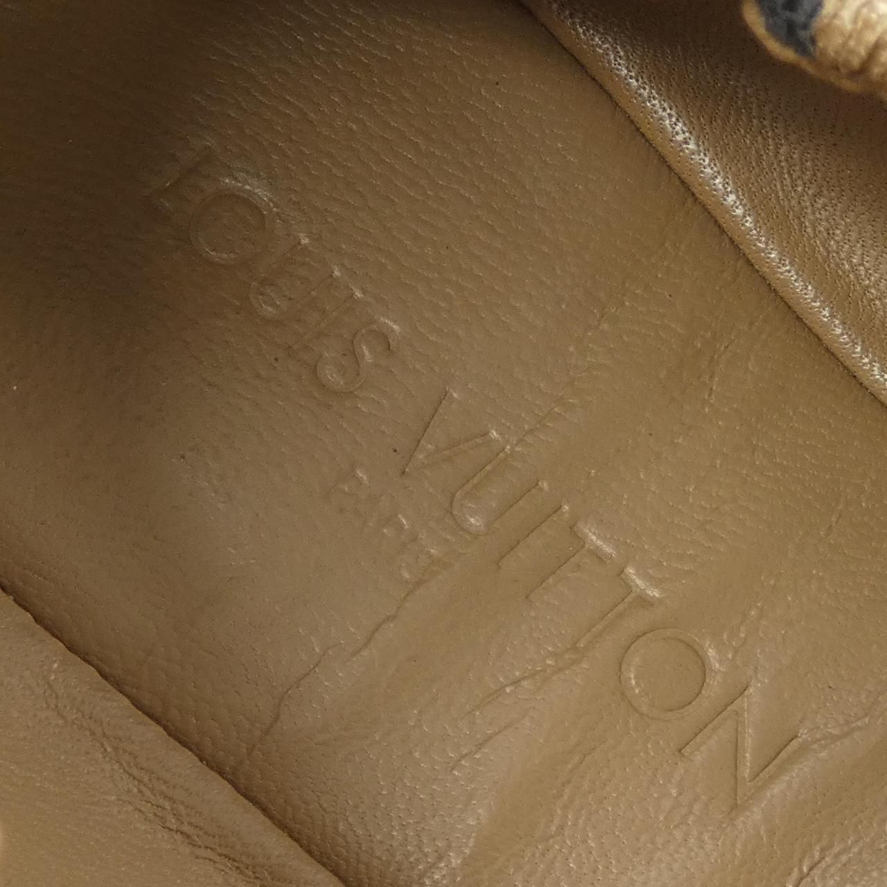 Louis Vuitton Flat Shoes Black 37 — view 6