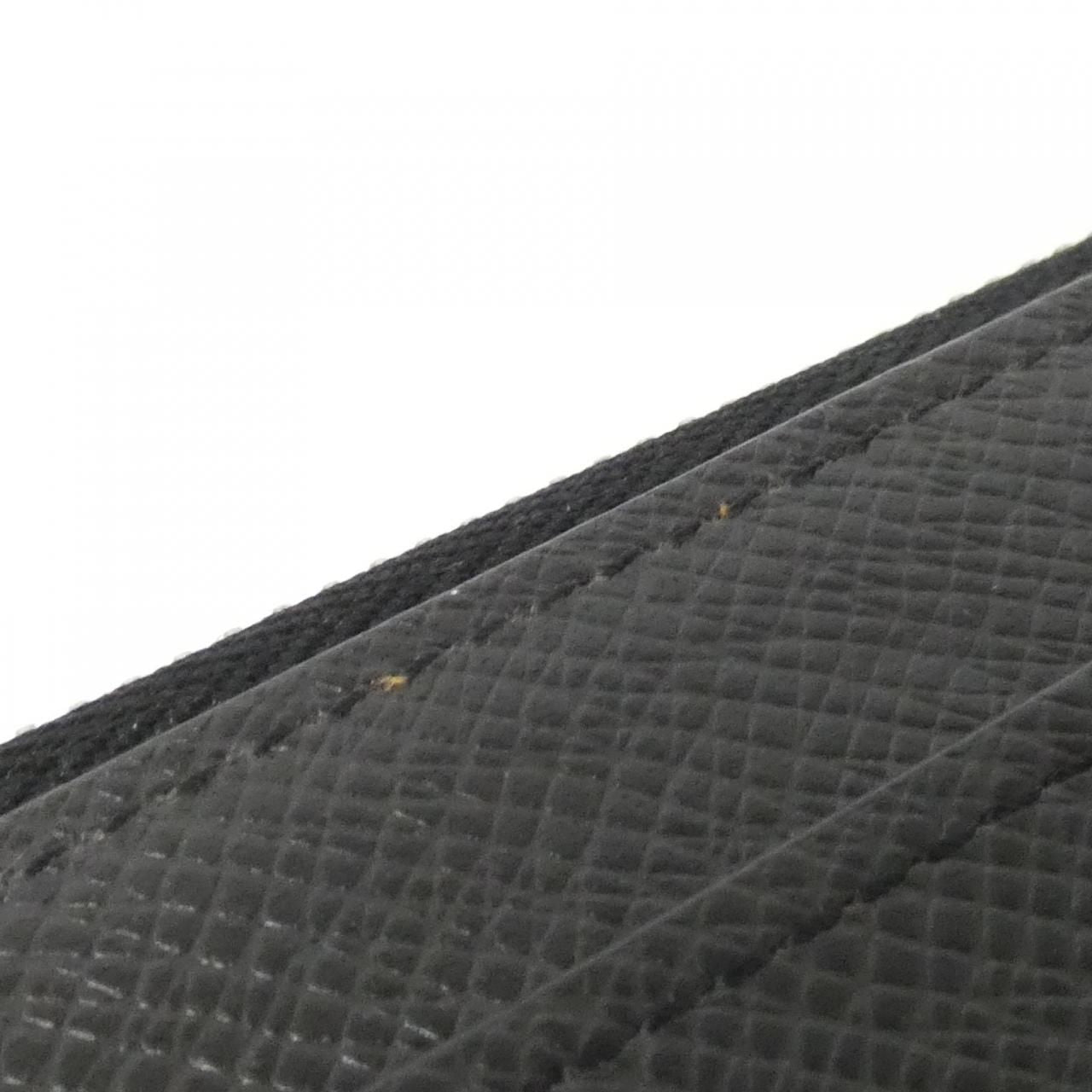 Louis Vuitton Taiga Zippy Dragonne Wallet — view 5