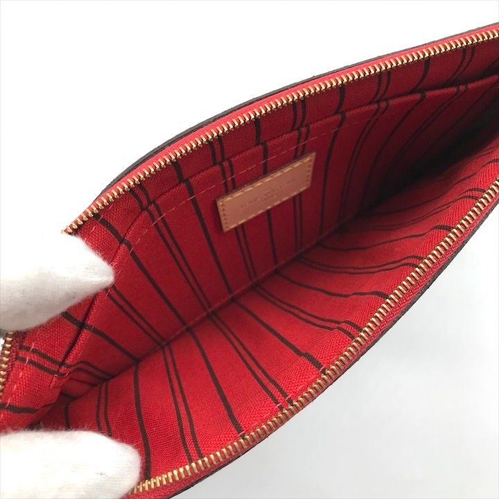 Louis Vuitton Monogram Neverfull Strap Pouch — view 6