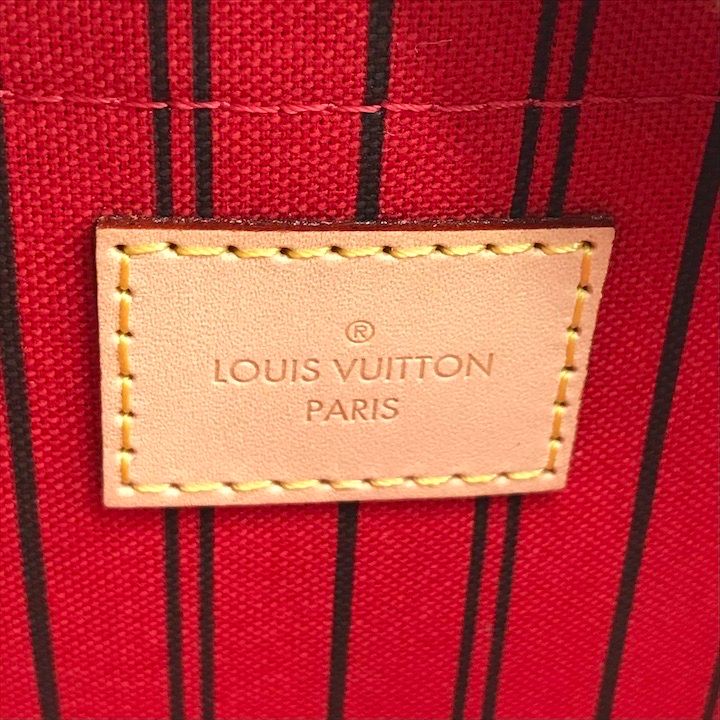 Louis Vuitton Monogram Neverfull Strap Pouch — view 8