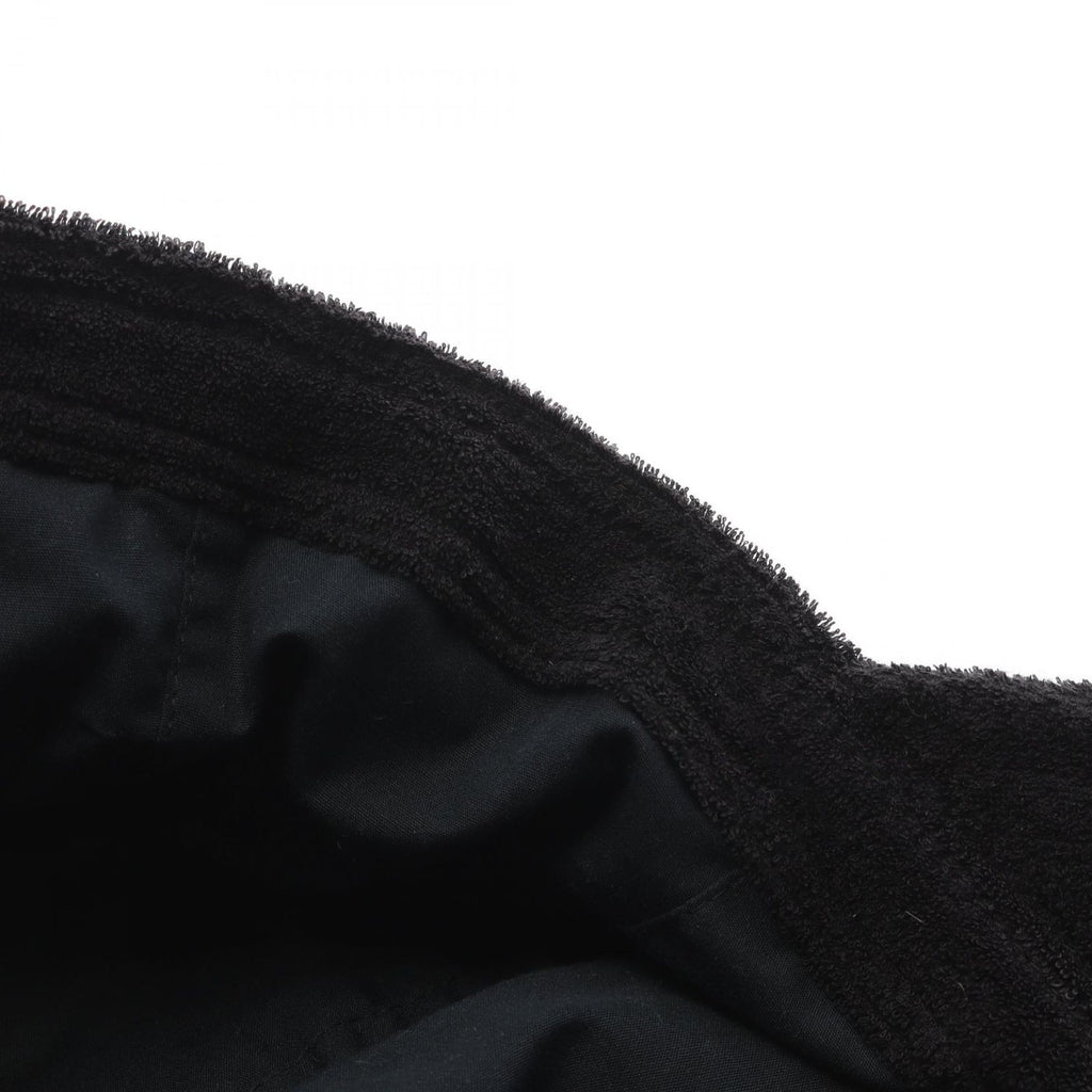 Chanel Cap CC Logo C — view 9
