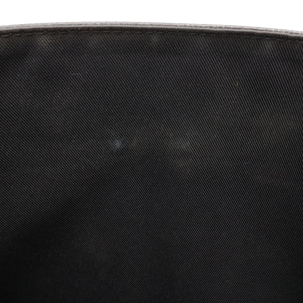 Louis Vuitton Damier Graphite Christopher Messenger Shoulder Bag — view 6