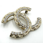 Chanel Brooch CC Logo Rhinestone Gold — view 3