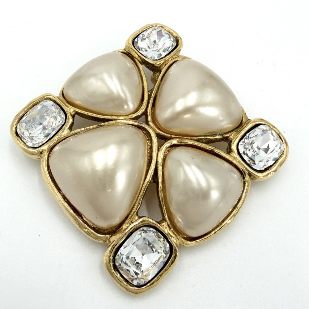Chanel Brooch CC Logo Coco Rhinestone Faux — view 3