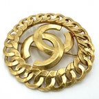 Chanel Brooch CC Logo Vintage Round Gold Plated — view 3