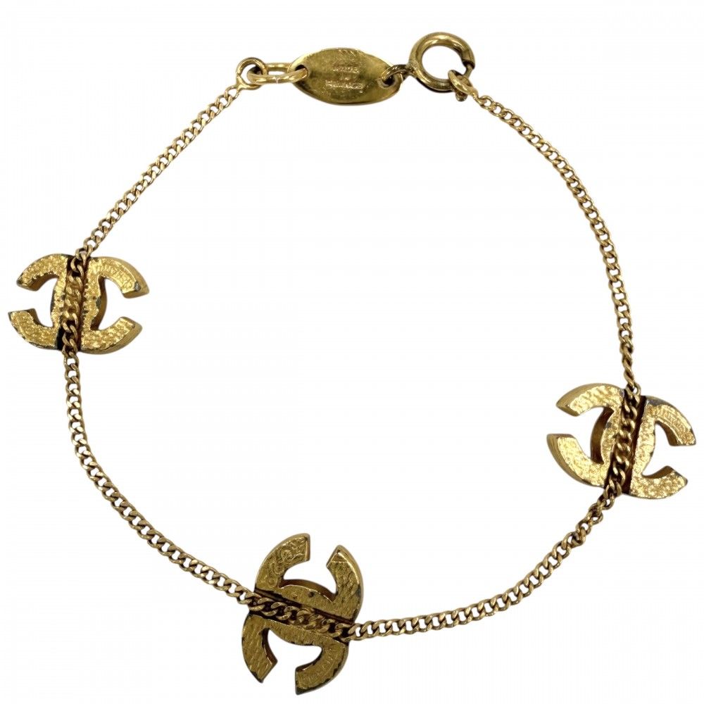 Chanel Bracelet Triple CC Logo Coco Gold — view 2