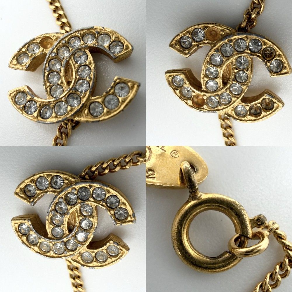 Chanel Bracelet Triple CC Logo Coco Gold — view 7