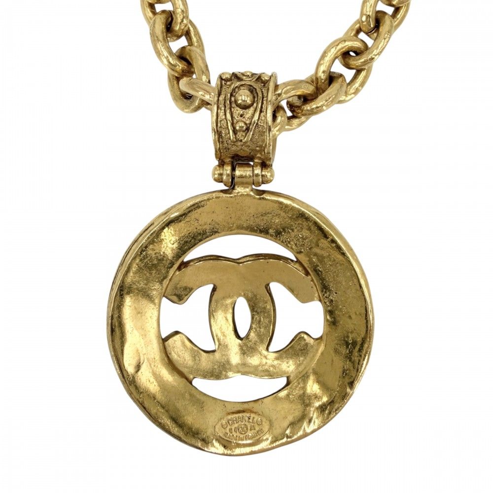 Chanel Necklace Long Round CC Logo Vintage Pendant Accessorie — view 2