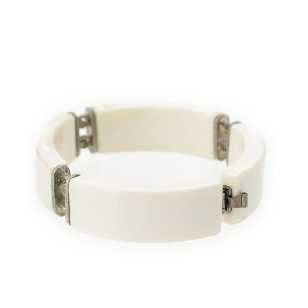 Chanel Plastic Logo Bracelet White — view 3