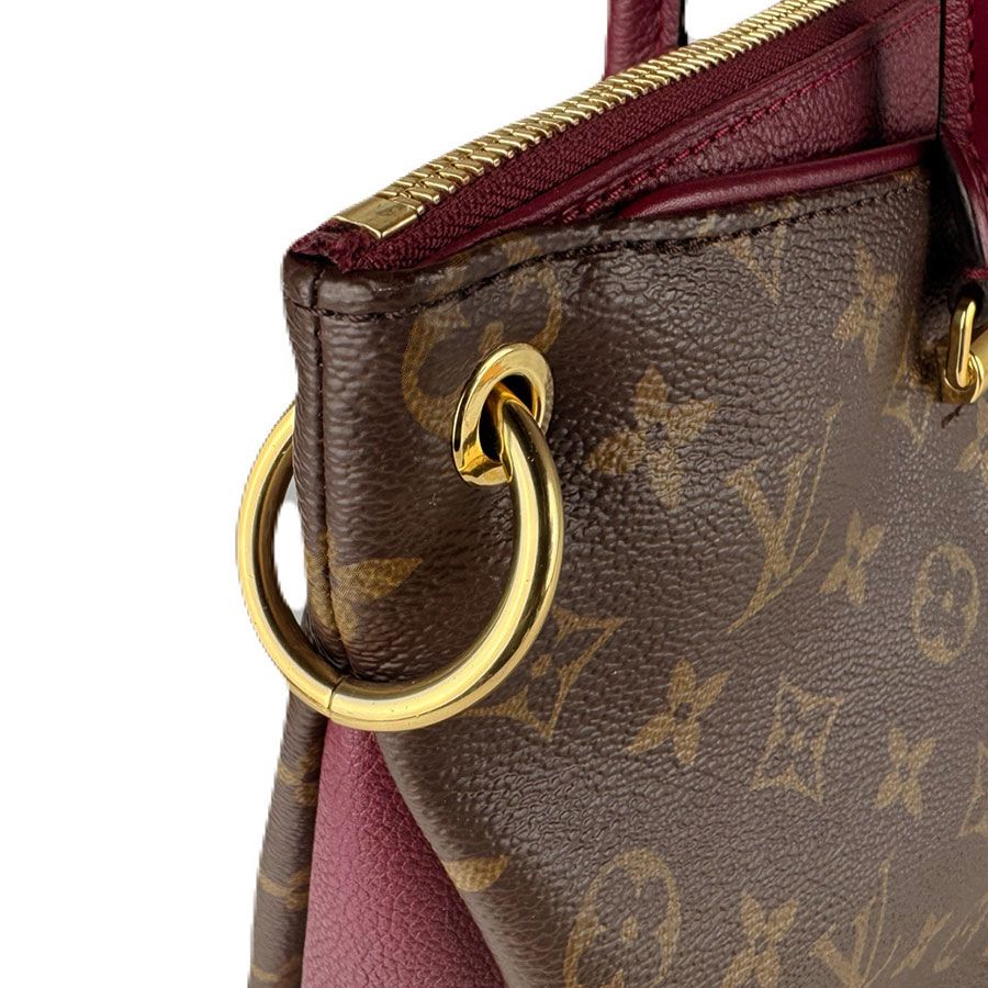 Louis Vuitton Shoulder Bag Pallas — view 6