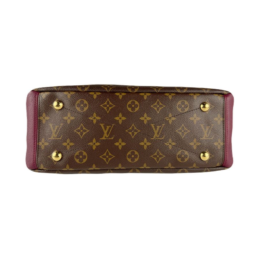 Louis Vuitton Shoulder Bag Pallas — view 4