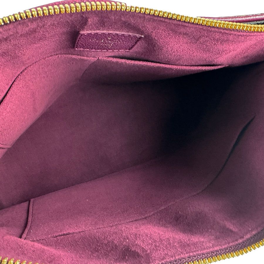 Louis Vuitton Shoulder Bag Pallas — view 5