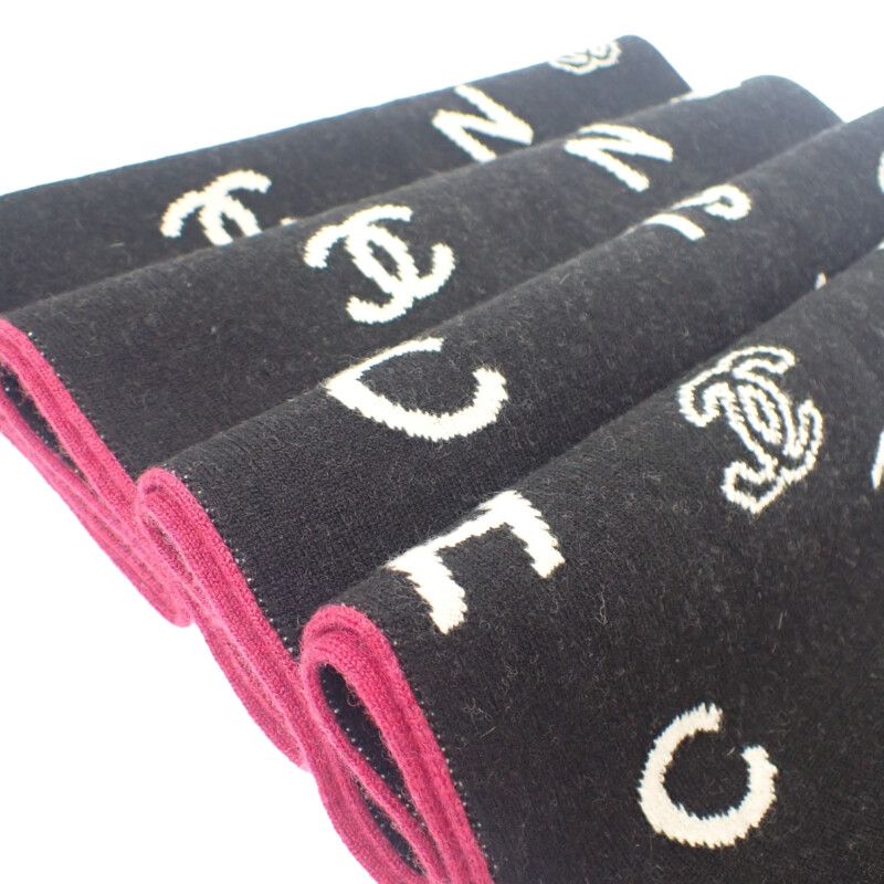 Chanel Logo Muffler Cashmere Black Pink CC Scarf — view 9