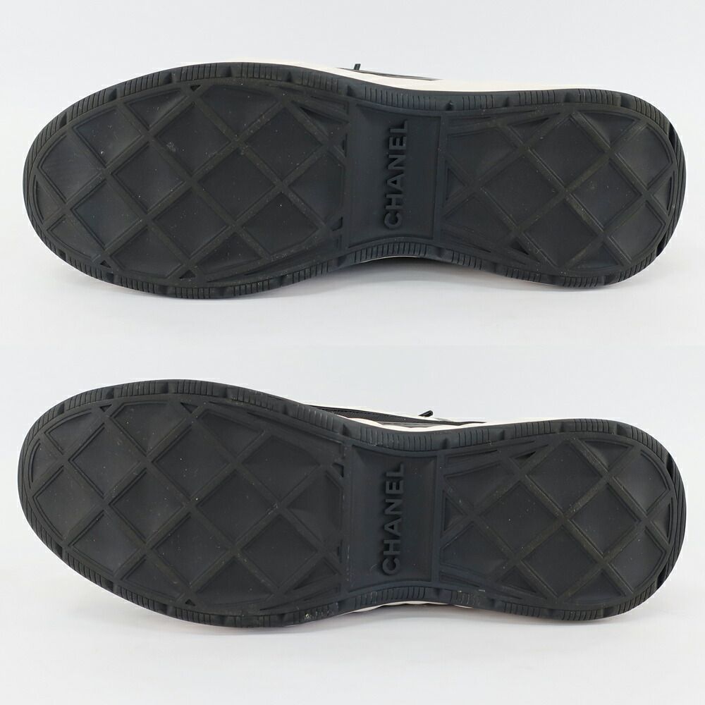 Chanel Sneakers 43 White Black Coco — view 7