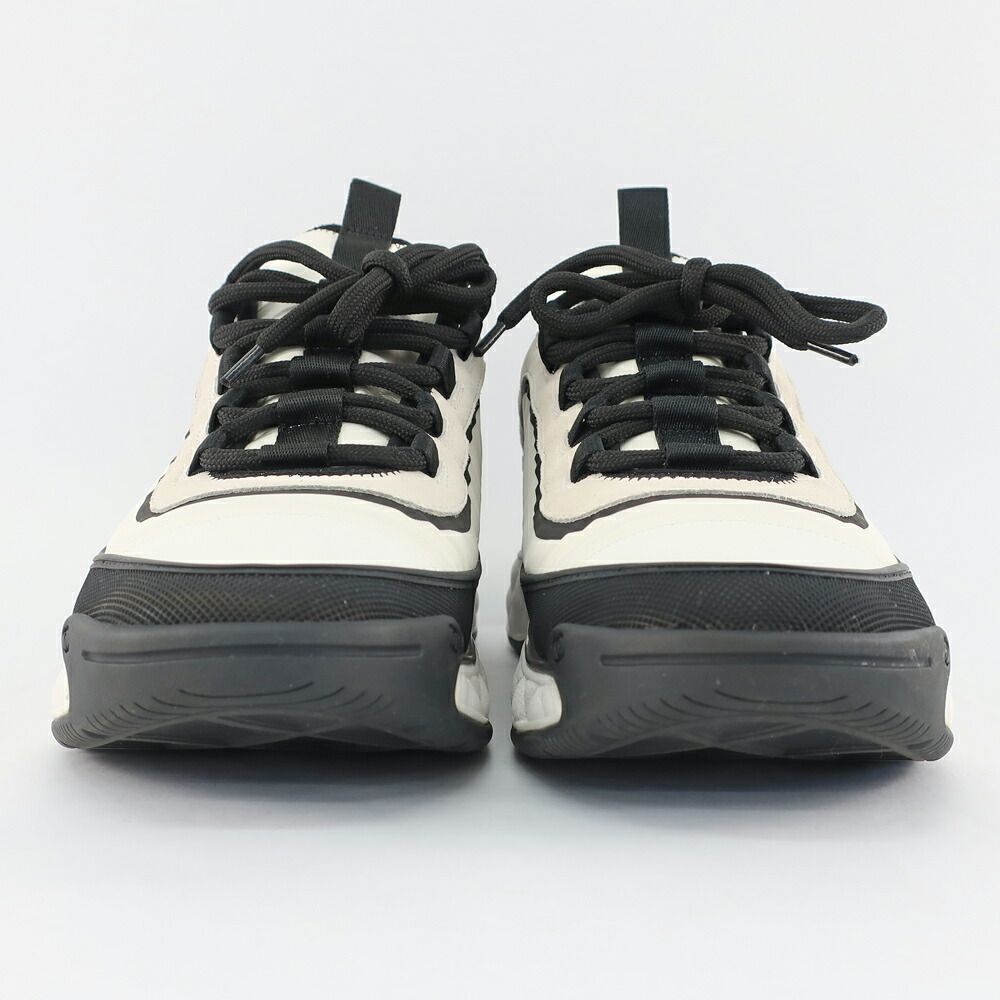Chanel Sneakers 43 White Black Coco — view 4
