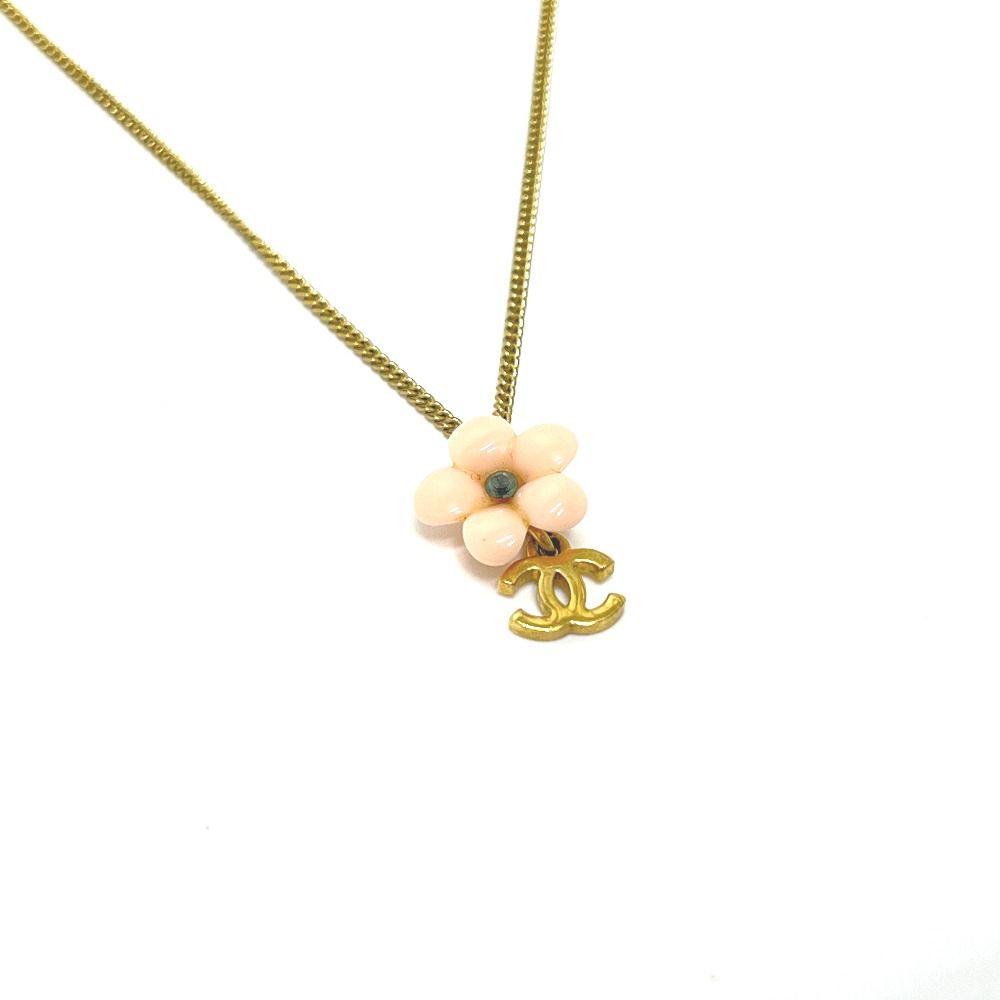 Chanel Necklace CC Logo Flower Camellia Metal Gold — view 2