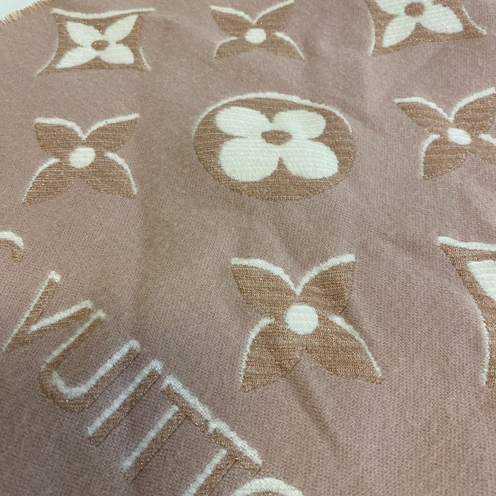 Louis Vuitton Fringe LV Essential Shine Muffler Pink Scarf — view 4