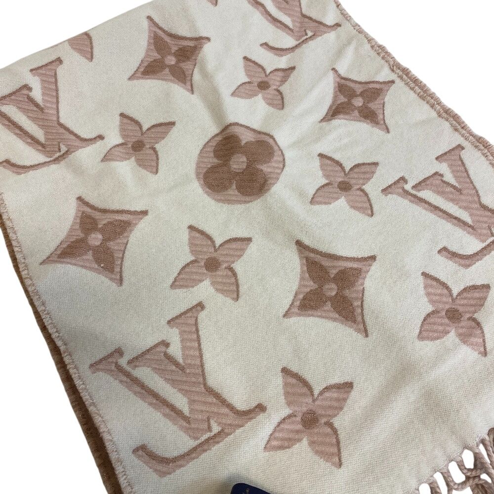 Louis Vuitton Fringe LV Essential Shine Muffler Pink Scarf — view 7