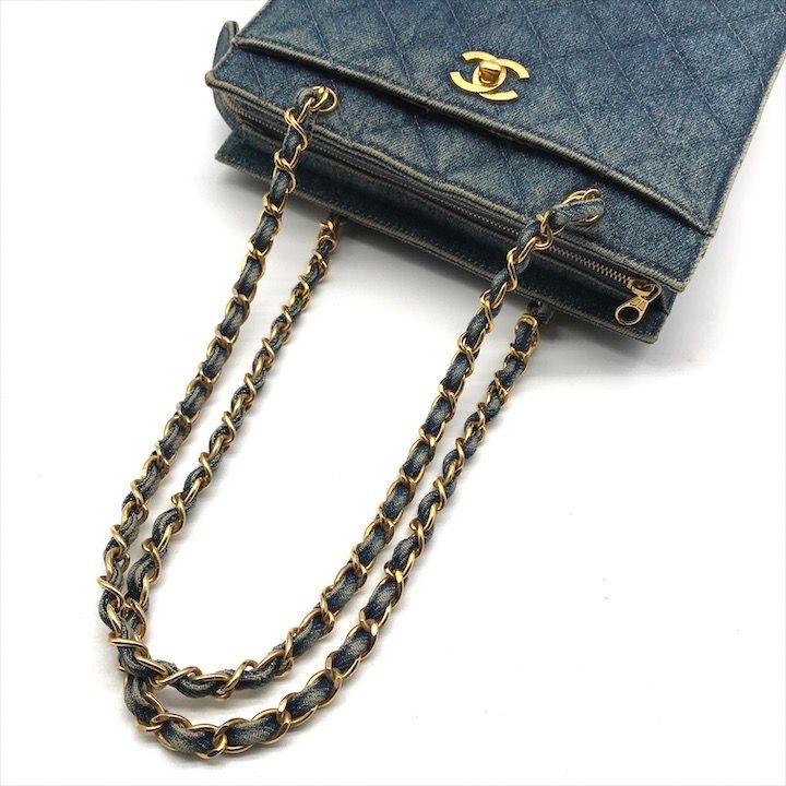 Chanel CC Logo Denim Quilted Vintage Chain Tote Shoulder Bag Blue — view 7