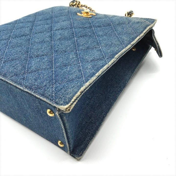 Chanel CC Logo Denim Quilted Vintage Chain Tote Shoulder Bag Blue — view 5