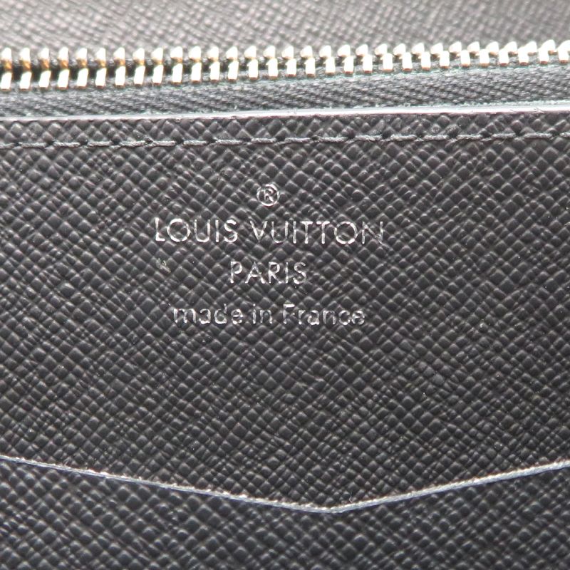 Louis Vuitton Second Bag Black M — view 8