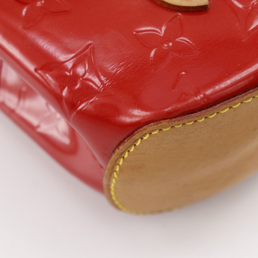 Louis Vuitton Biscayne Bay PM Monogram Vernis Red Tote — view 4