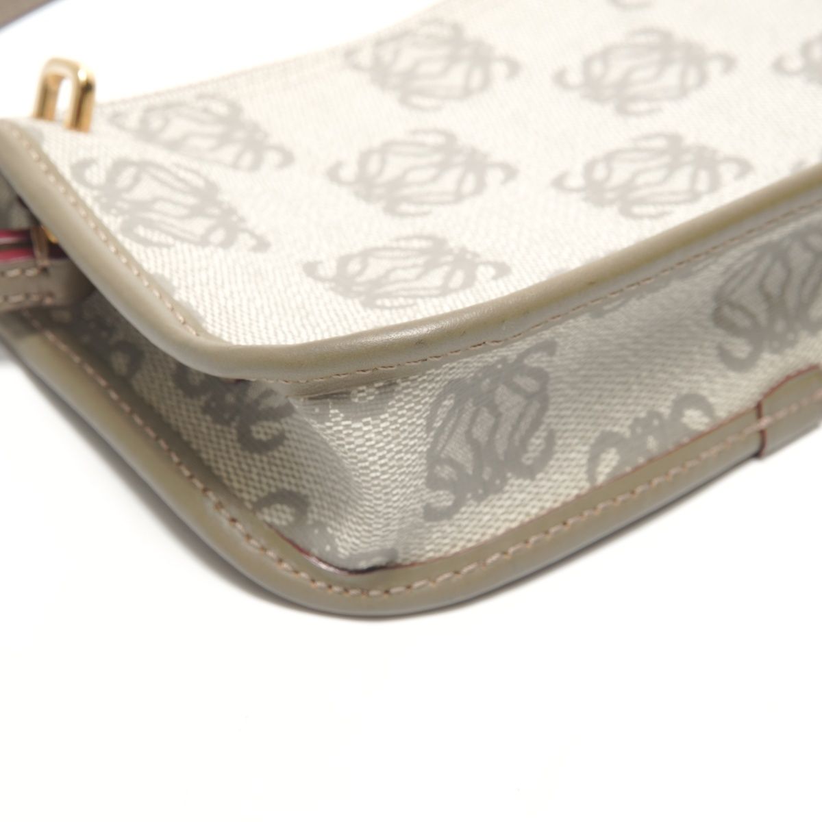 Loewe Handbag Anagram Gray — view 5