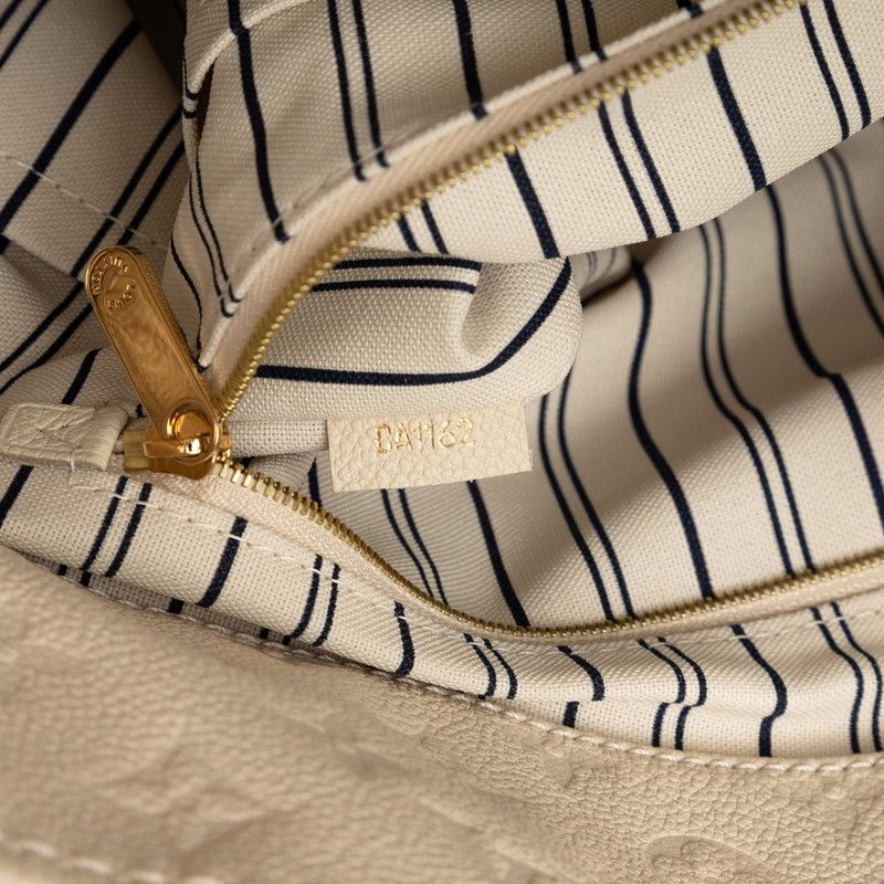 Louis Vuitton Monogram Empreinte MM One Shoulder Bag Neige Ivory Leather — view 6