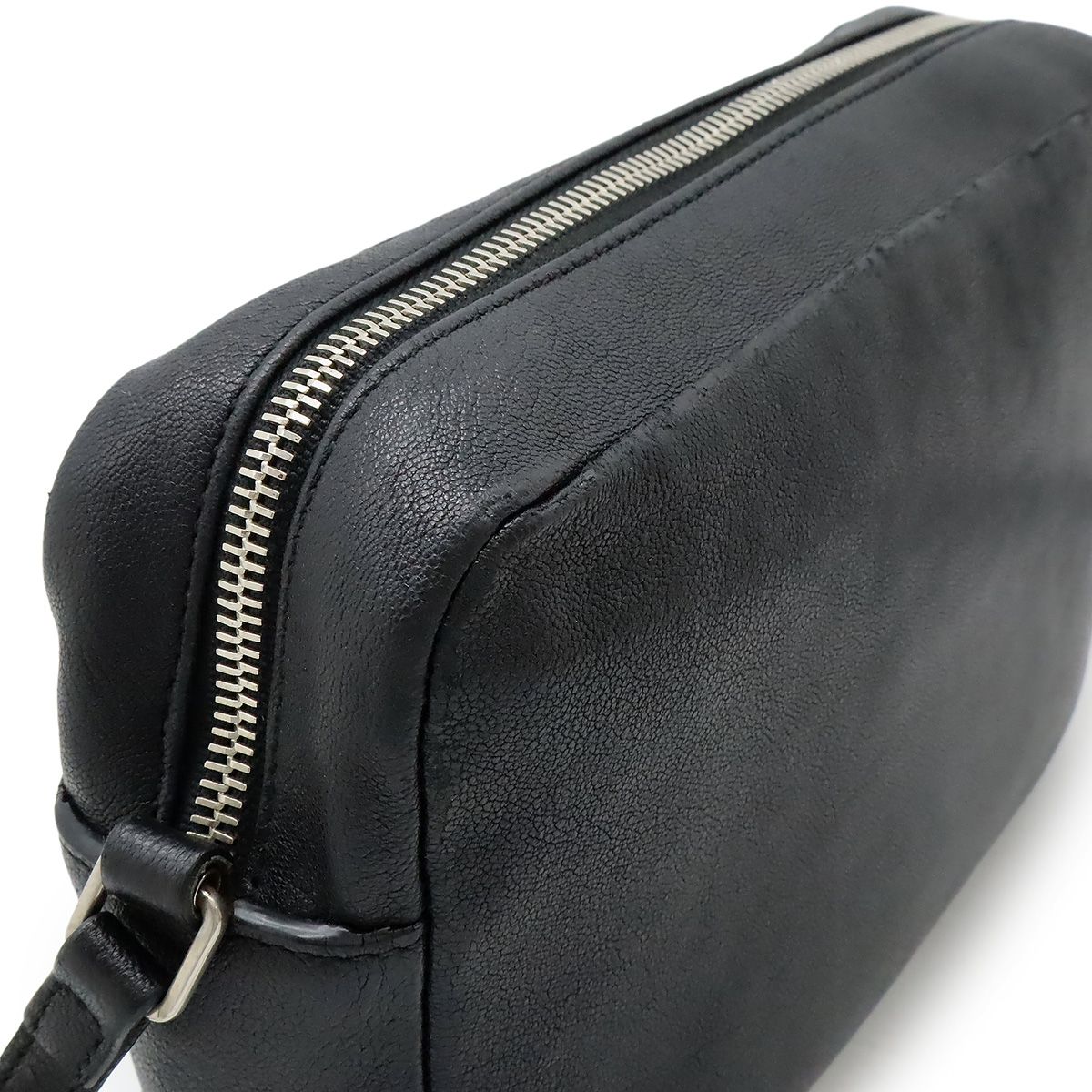 Saint Laurent Paris Yves Camera Bag Pochette Leather — view 7