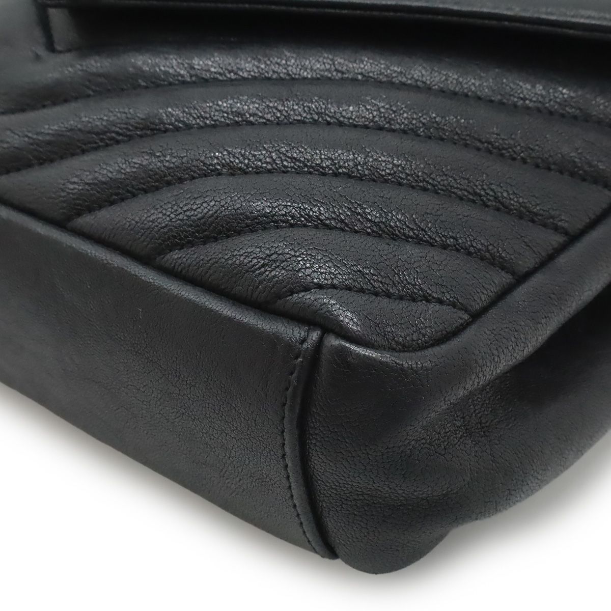 Saint Laurent Paris YSL Yves Carre Handbag 2-Way Chain — view 3