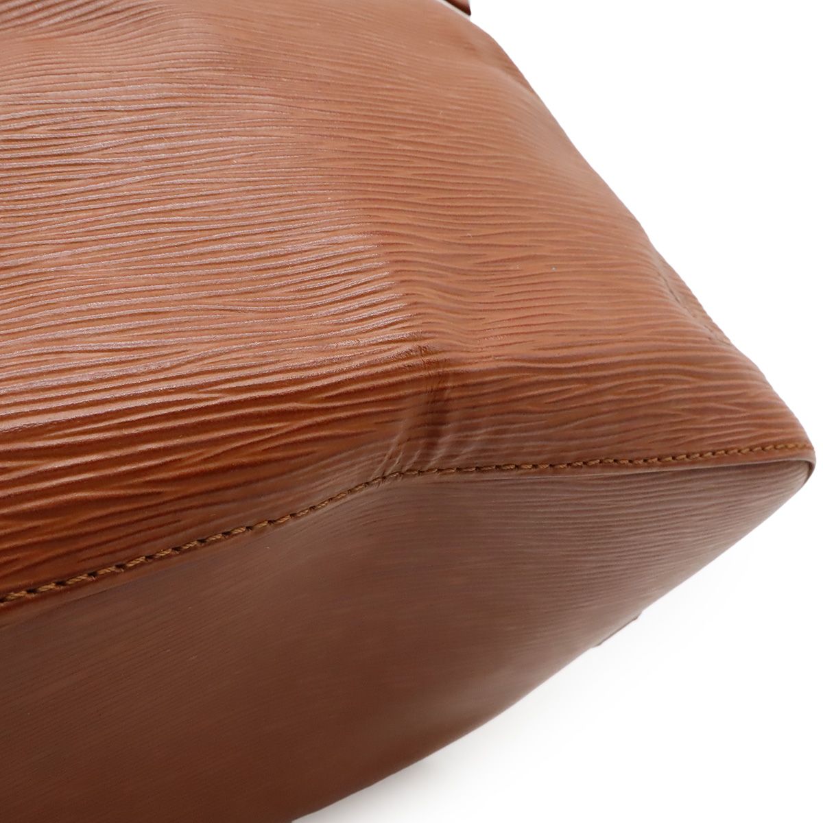Louis Vuitton Epi Petit Noe Drawstring Shoulder Bag — view 8