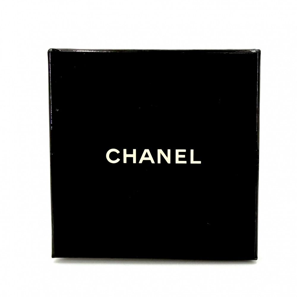 Chanel Earrings Flower Motif Vintage CC Logo 2 — view 6
